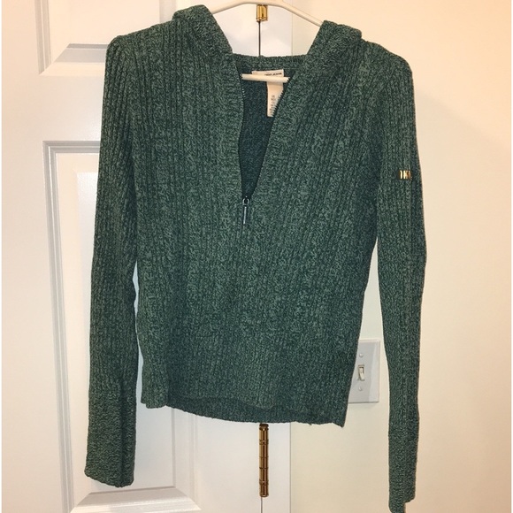 DKNYC Tops - Vintage 90’s Y2K woman’s DKNY Marled Long sleeve 1/2 zipper Pullover Sweater